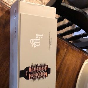 L’ange brush/hair dryer